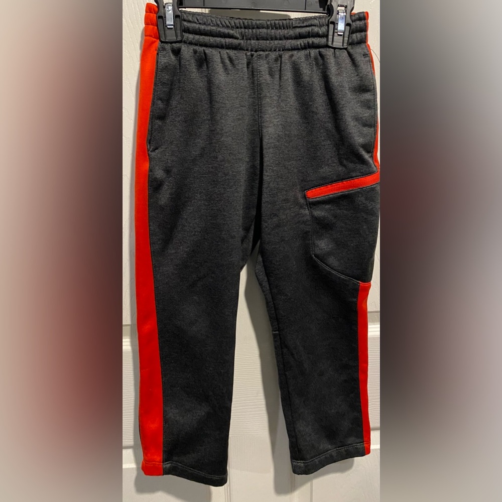Boys Black Under Armour Joggers Size YXS/ Avia cozy pants size 8 - Picture 8 of 10